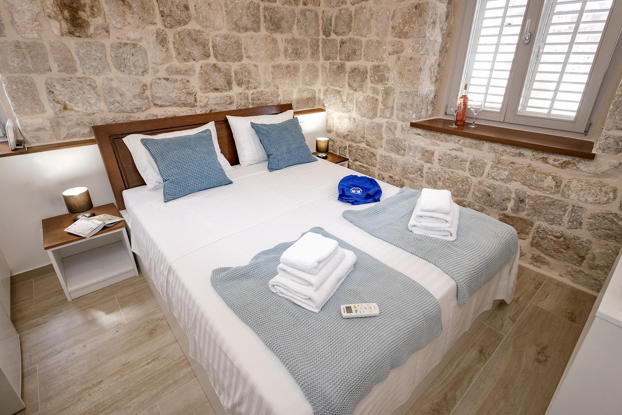דירות חוואר Successus Old Town House מראה חיצוני תמונה
