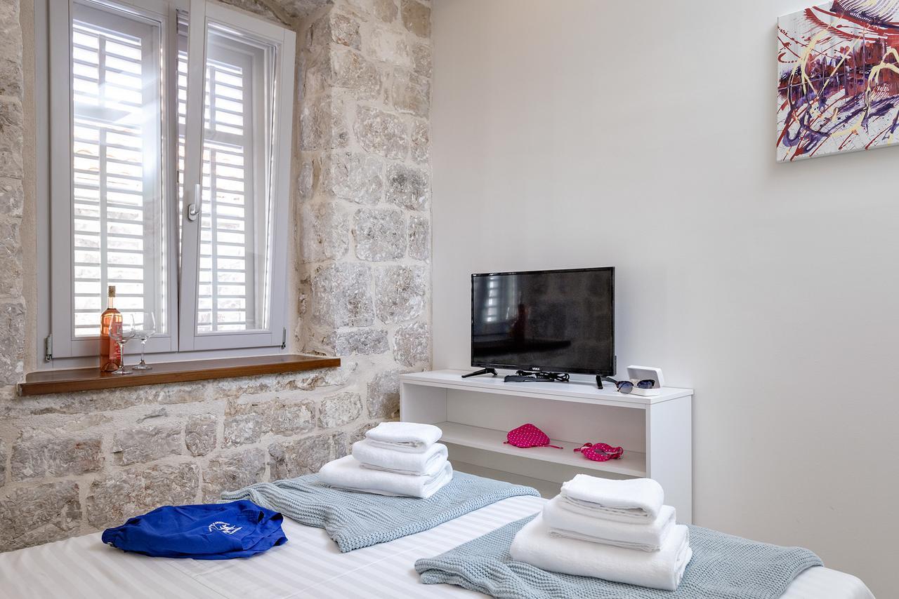 דירות חוואר Successus Old Town House מראה חיצוני תמונה